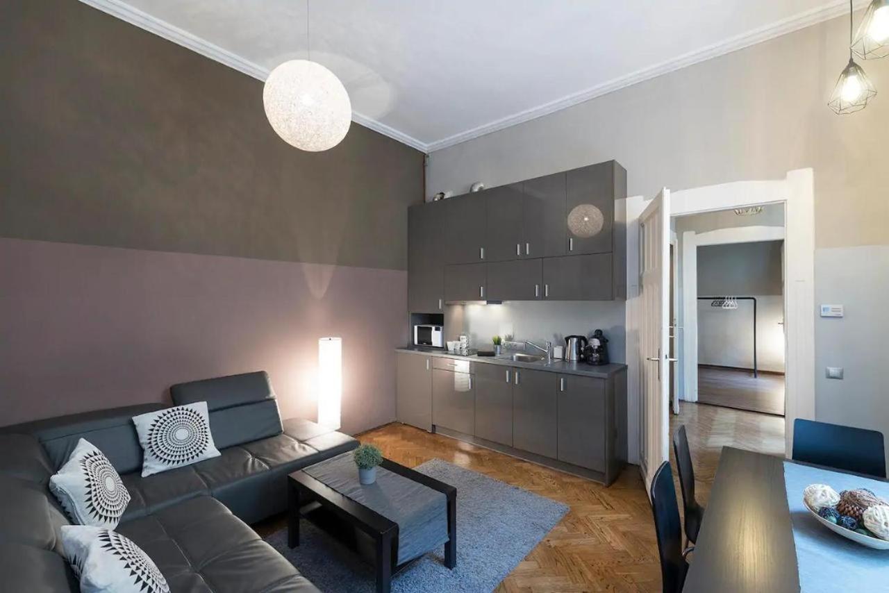 Vaci Street Apartments Budapest Exterior photo